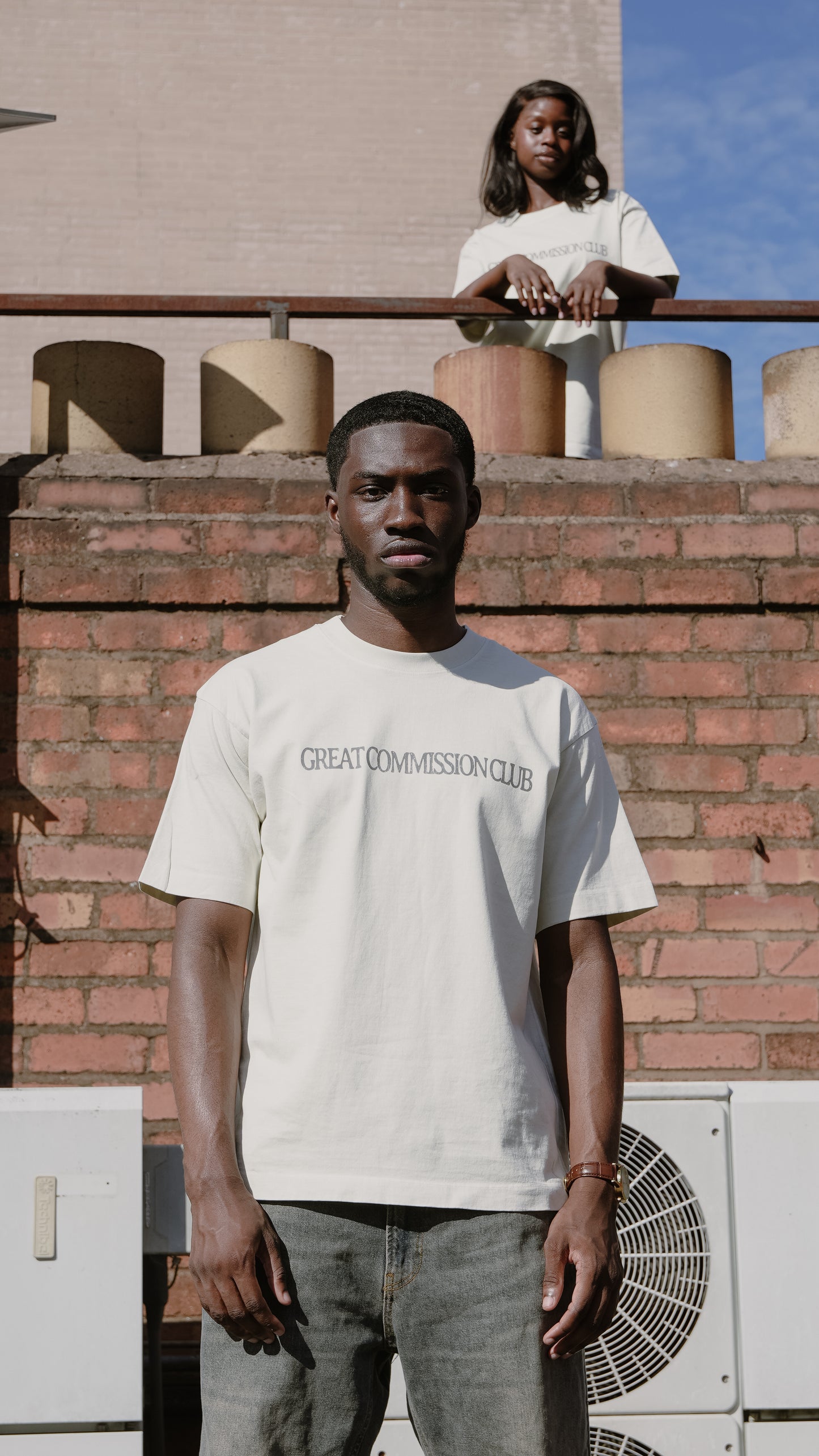 “ALL EYES ON HIM” OVERSIZED TEE